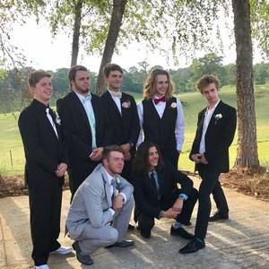 Meet your Posher, Hunter